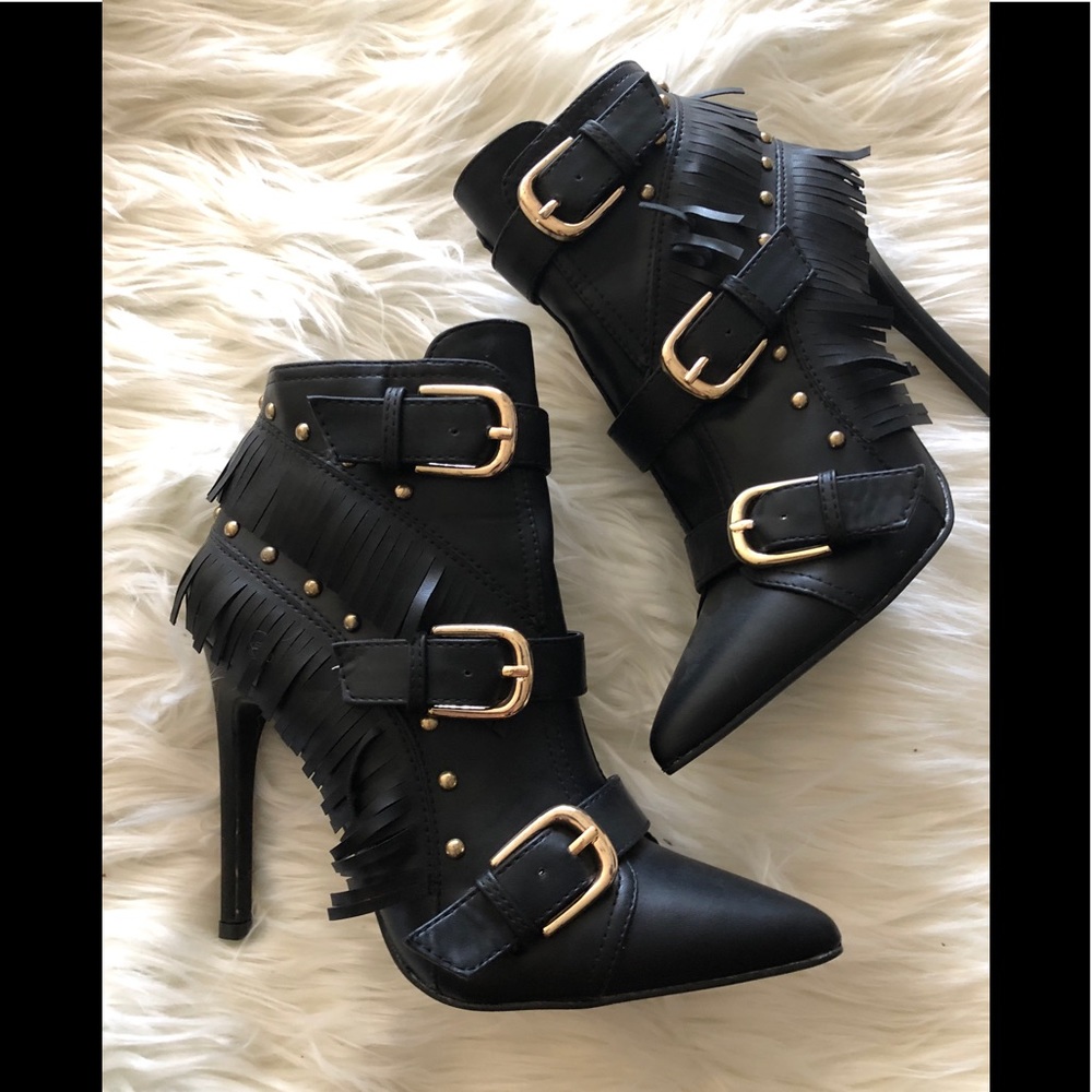 Buckle straps stiletto boots with fringe & studs